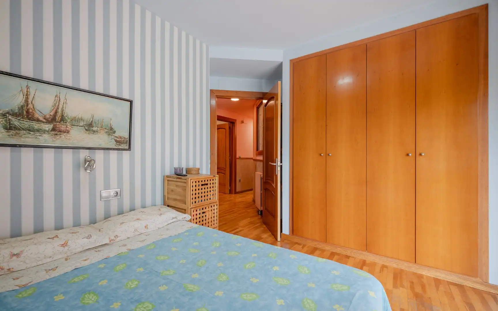 Dormitori de Casa o xalet en venda en Aiguaviva amb Aire condicionat, Calefacció i Jardí privat