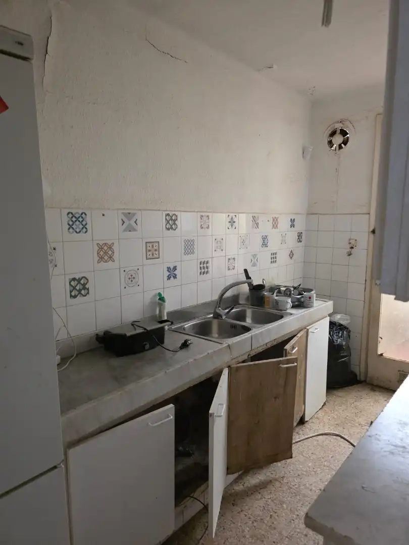 Kitchen of Flat for sale in Terrassa  with Balcony