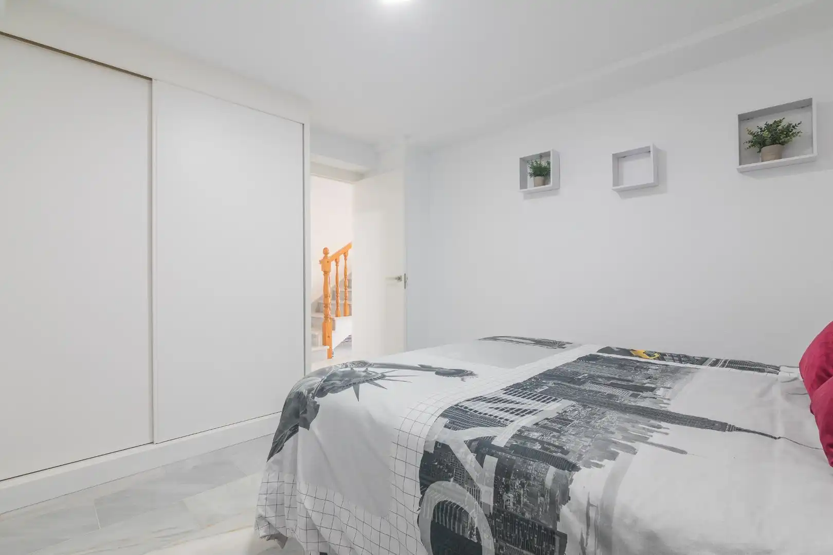 Habitación de Casa o chalet en venta en Santa Pola con Aire acondicionado, Calefacción y Jardín privado