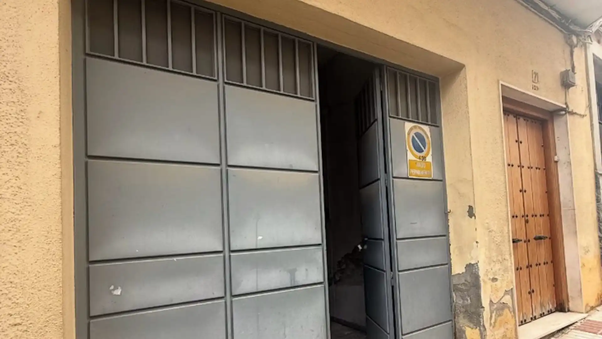 Vista exterior de Local en venta en Mancha Real