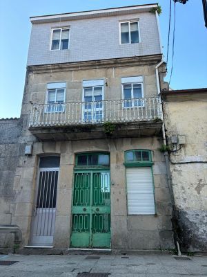 Exterior view of House or chalet for sale in Marín  with Terrace, Storage room and Balcony