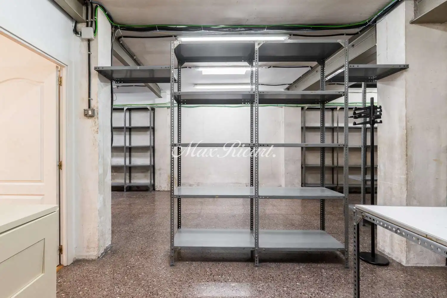 Local comercial de lloguer a Eixample, imagen 26