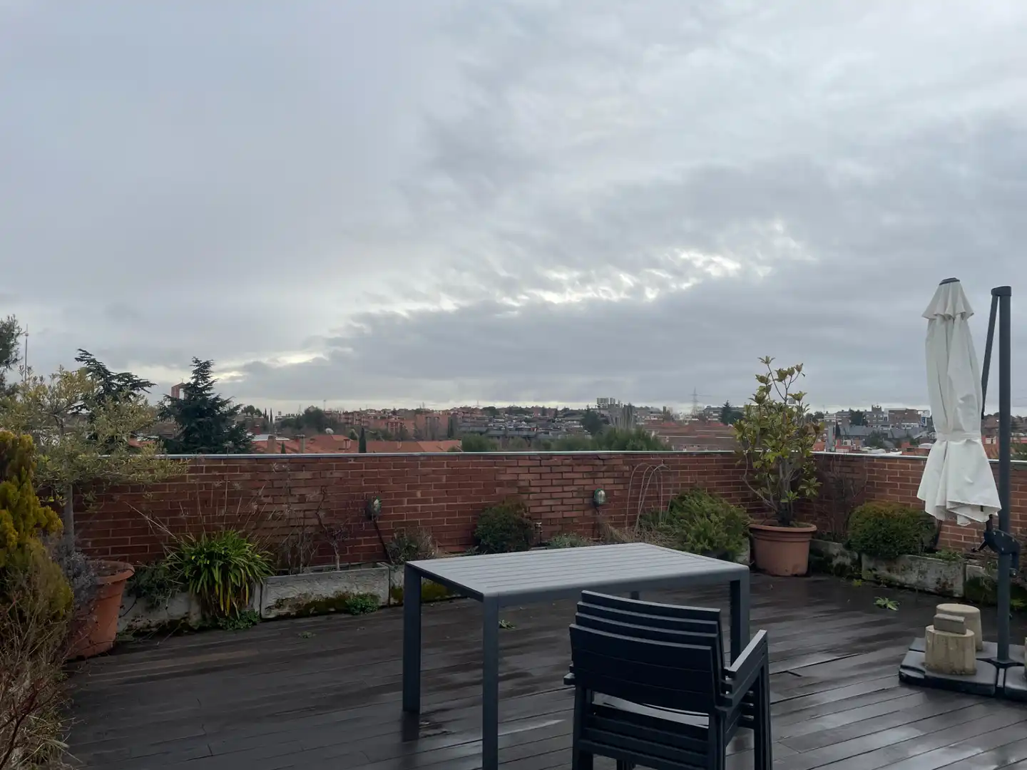 Terraza de Ático en venta en Pozuelo de Alarcón con Aire acondicionado, Calefacción y Jardín privado