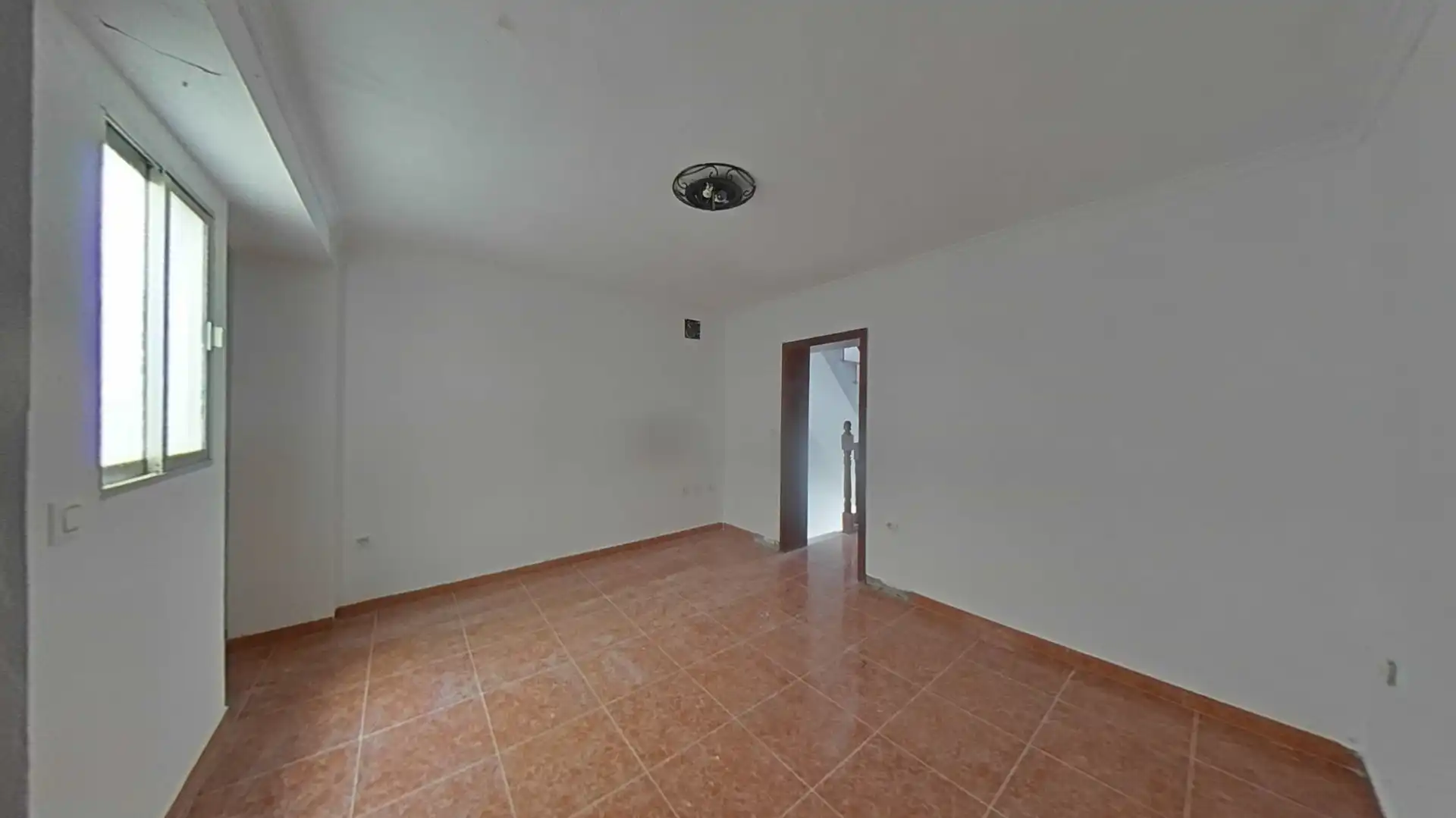 Houses for sale in Morón de la Frontera  with Terrace and Balcony