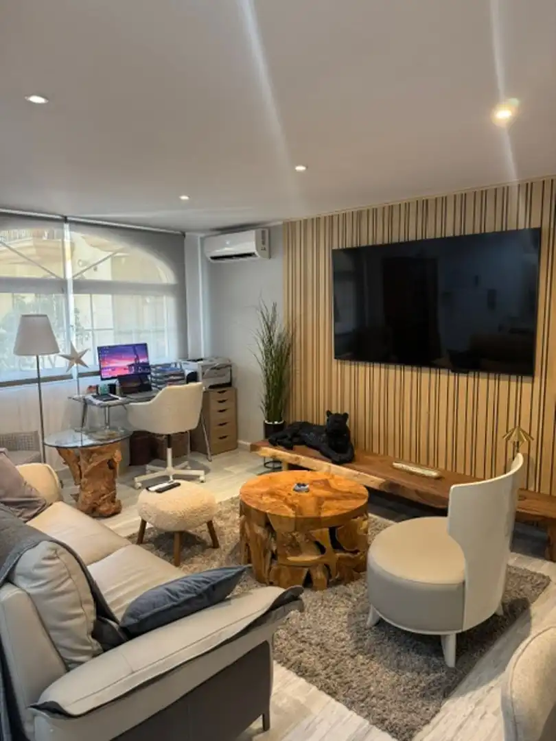 Sala d'estar de Apartament en venda en Los Pacos