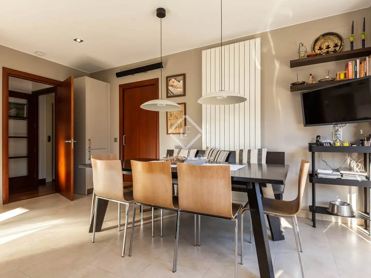 Comedor de Casa o chalet en venta en Sant Cugat del Vallès con Aire acondicionado, Calefacción y Jardín privado