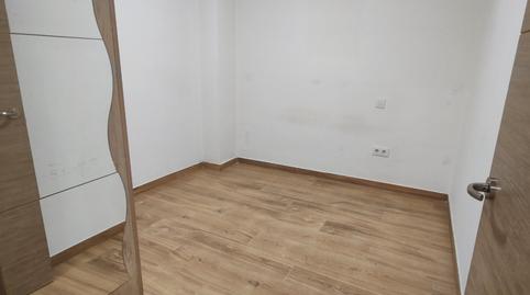 Foto 5 de Piso de alquiler en Calle de Lima, La Avanzada - La Cueva, Madrid