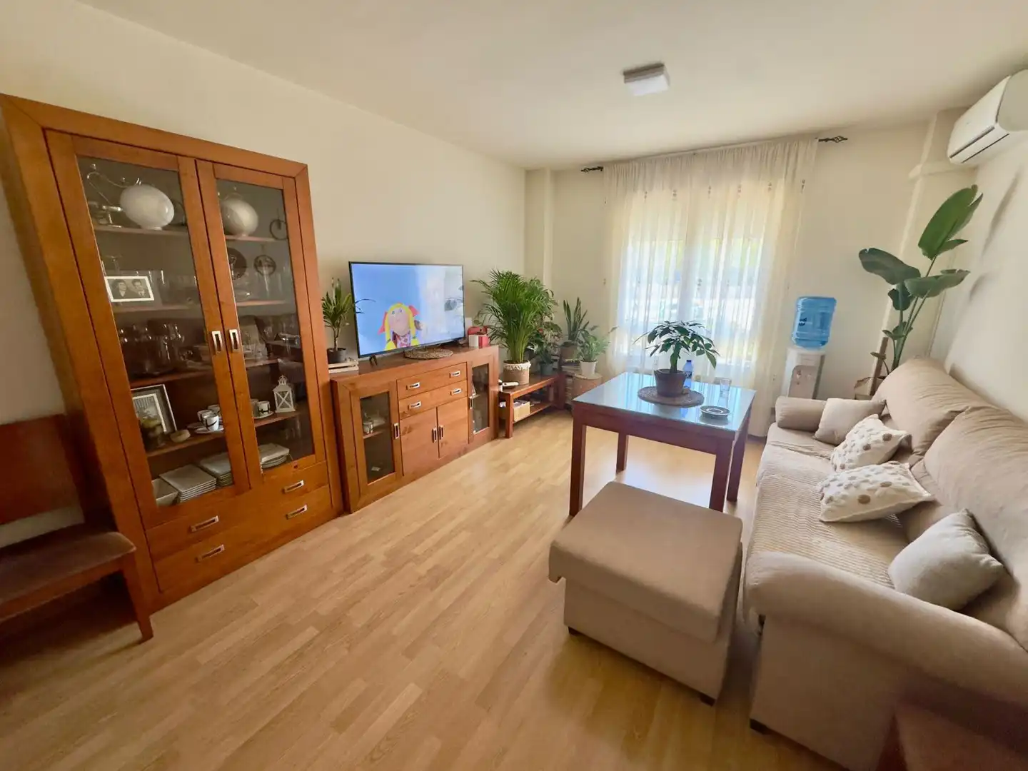 Sala de estar de Piso en venta en Valdepeñas con Aire acondicionado y Calefacción