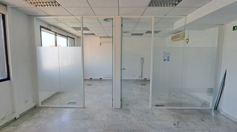 Foto 2 de Oficina de lloguer a Mestral, Reus