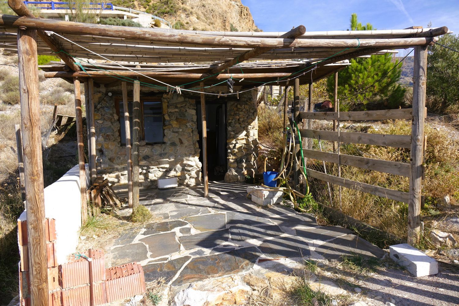 Exterior view of House or chalet for sale in Cáñar