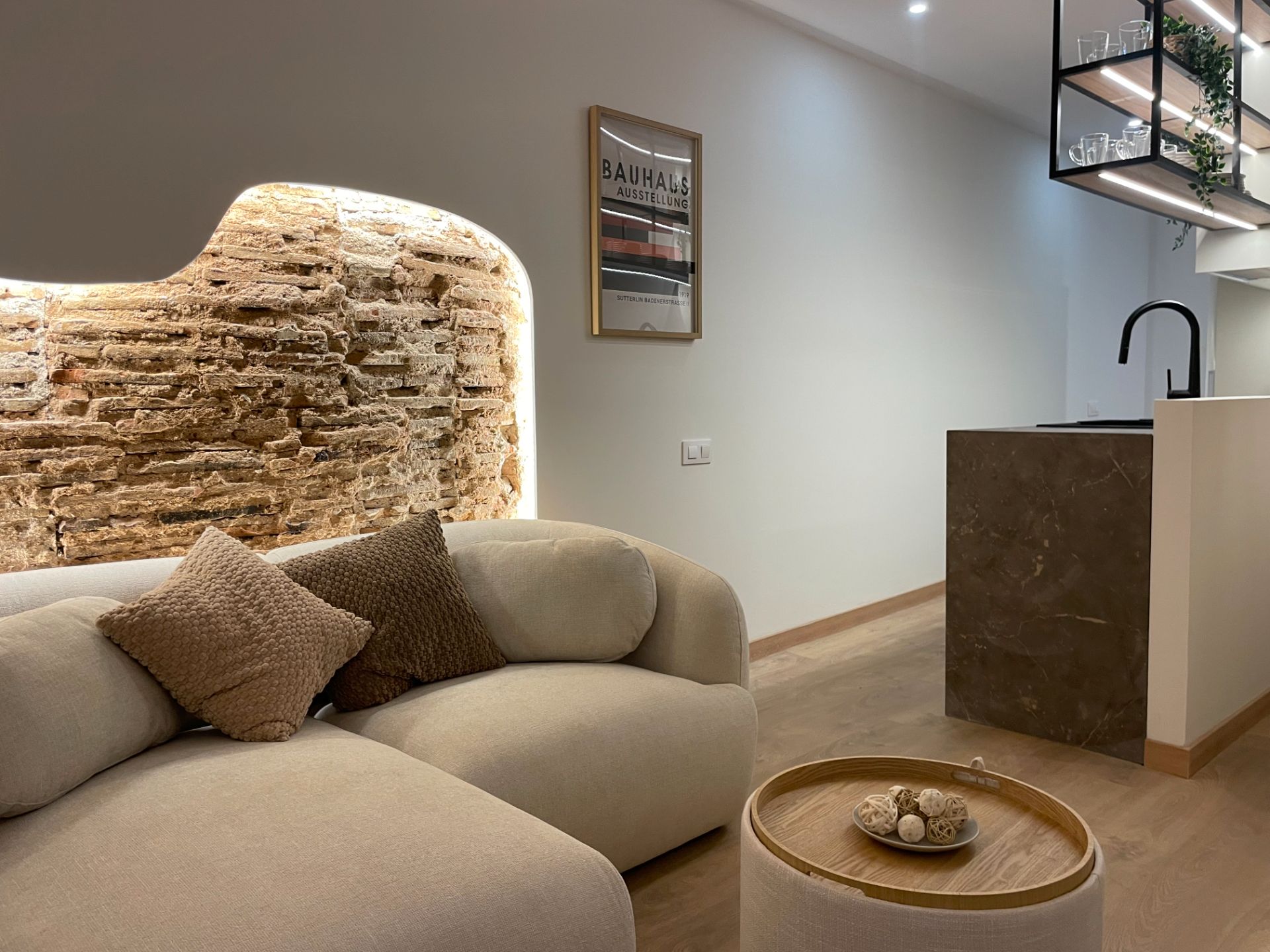 Flat to rent in Carrer de Sant Jacint, Sant Pere, Sta. Caterina i la Ribera, Ciutat Vella