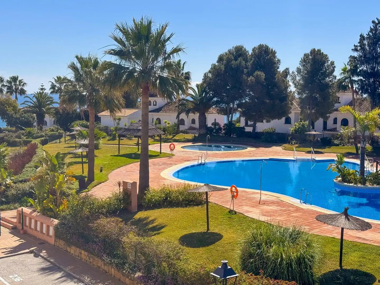 Swimming pool of Apartments for sale in Manilva  with Air Conditioner, Heating and Terrace