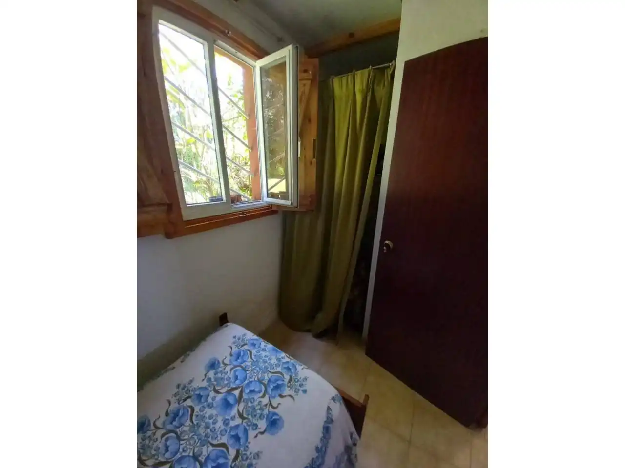Dormitori de Casa o xalet en venda en Curtis amb Jardí privat