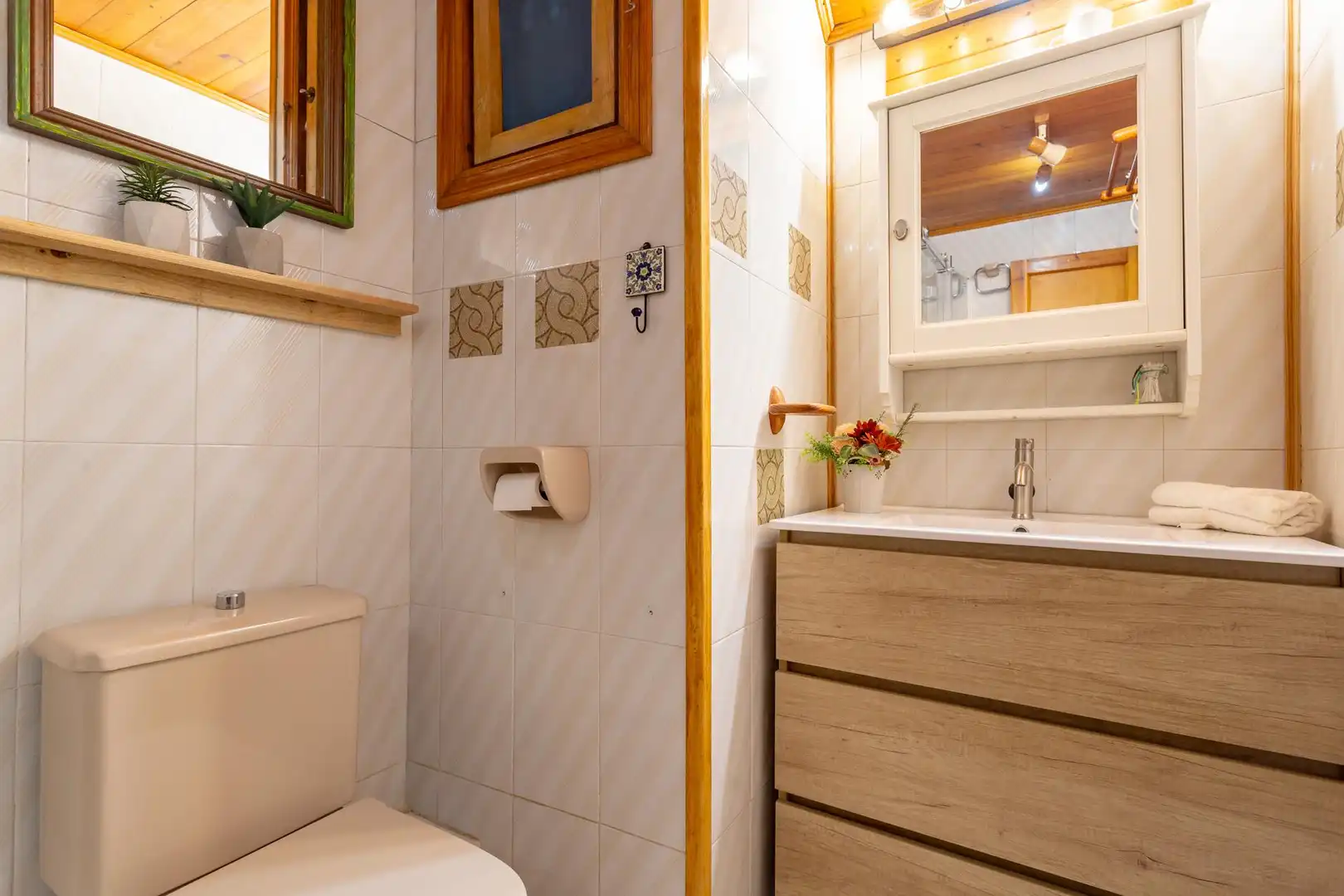 Bany de Apartament en venda en Salou amb Aire condicionat, Jardí privat i Terrassa