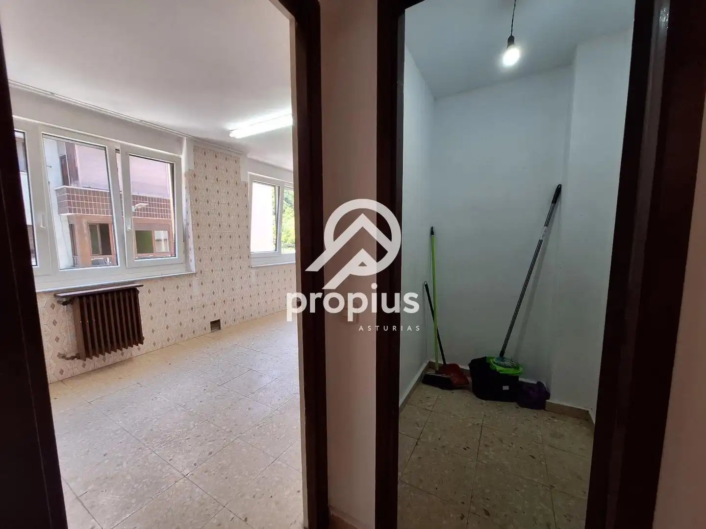 Piso en venta en Severo Ochoa, Parres