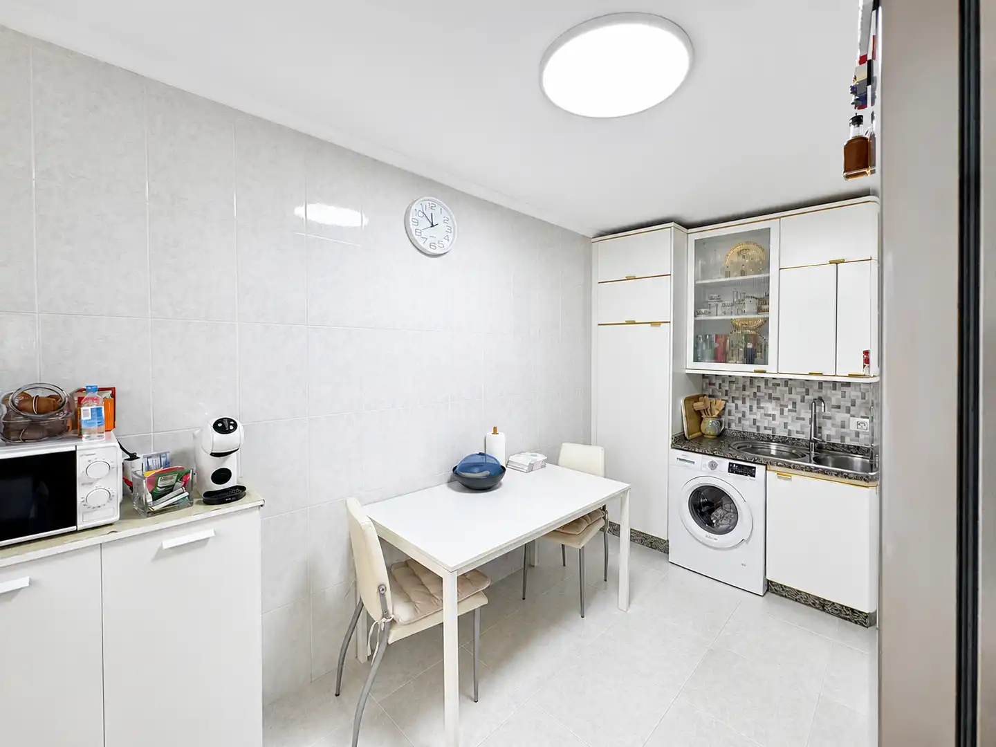 Kitchen of Duplexes for sale in Vigo   with Air Conditioner, Heating and Parquet flooring