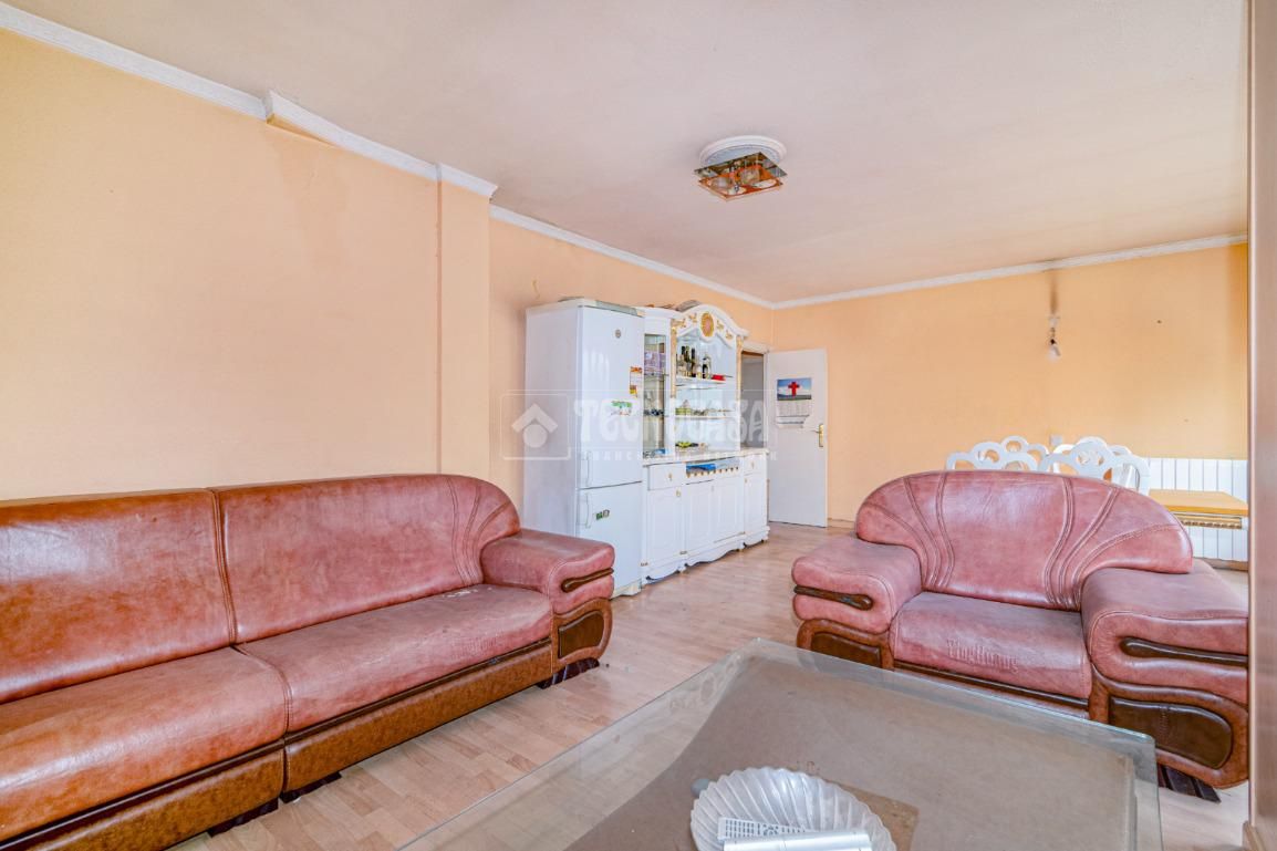 Living room of Flat for sale in  Granada Capital  with Heating