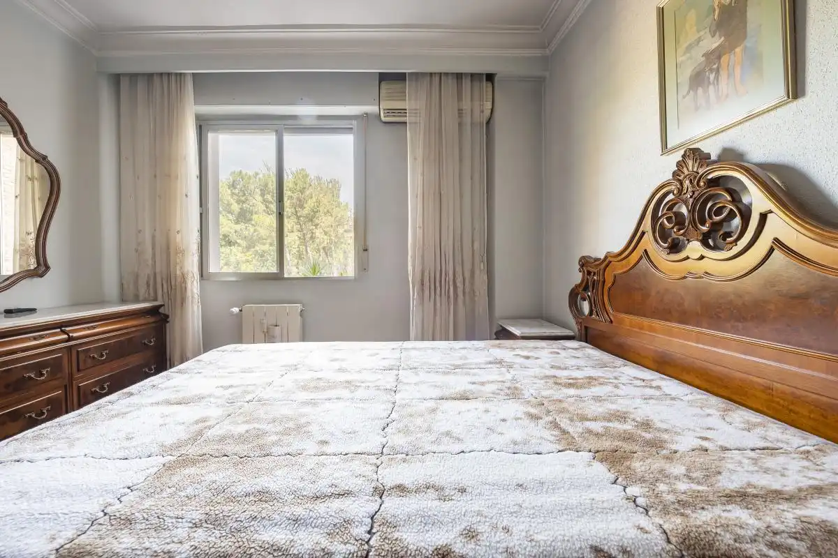 Habitación de Piso en venta en Madrid con Calefacción, Jardín privado y Terraza