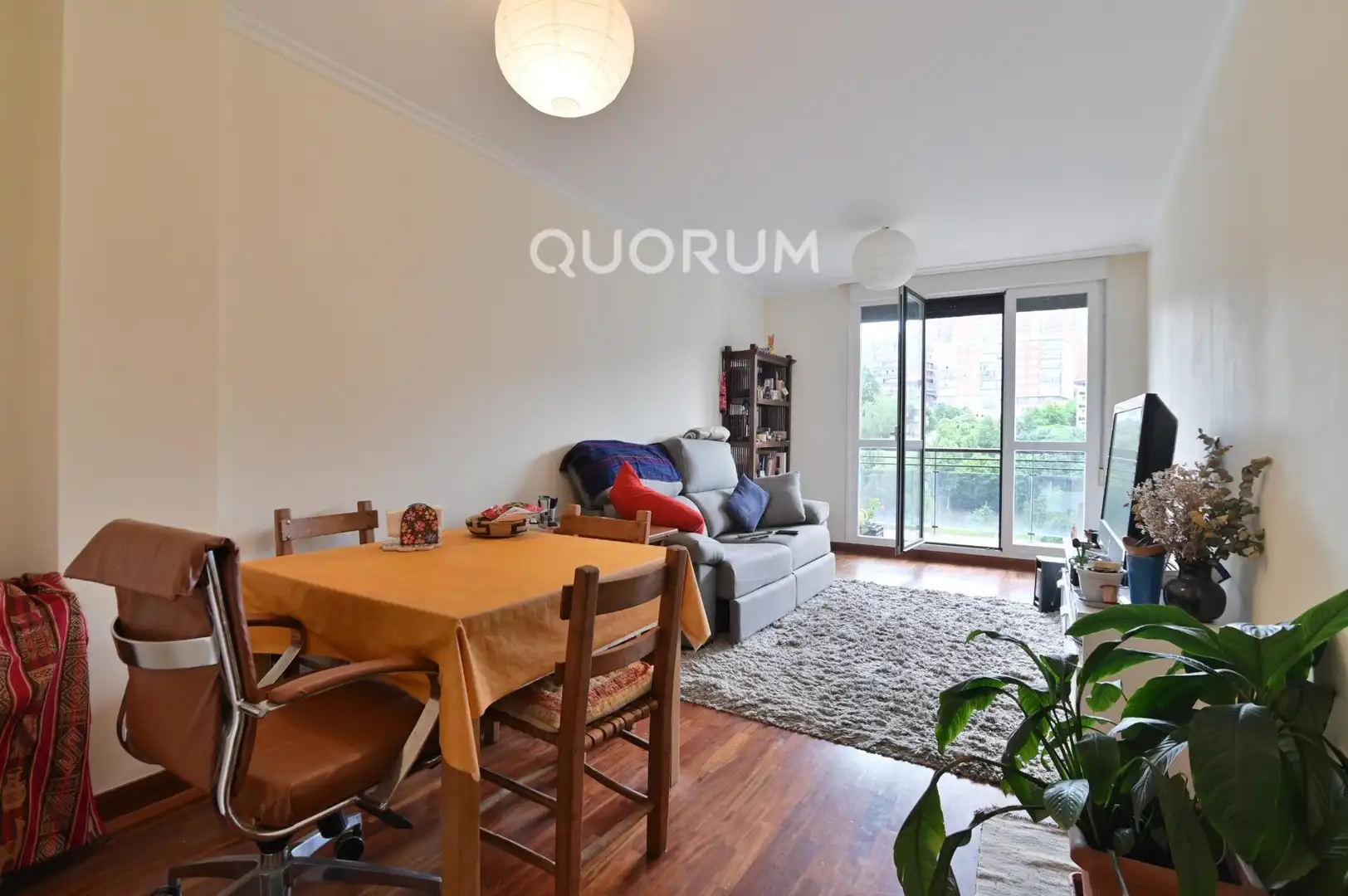Sala de estar de Piso en venta en Bilbao  con Calefacción y Terraza