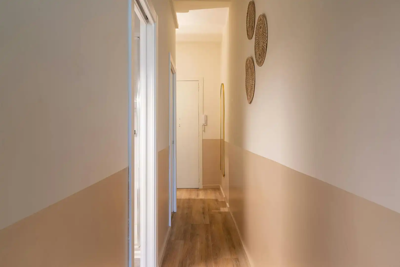 Flat for rent in Barcelona  with Air Conditioner, Heating and Furnished