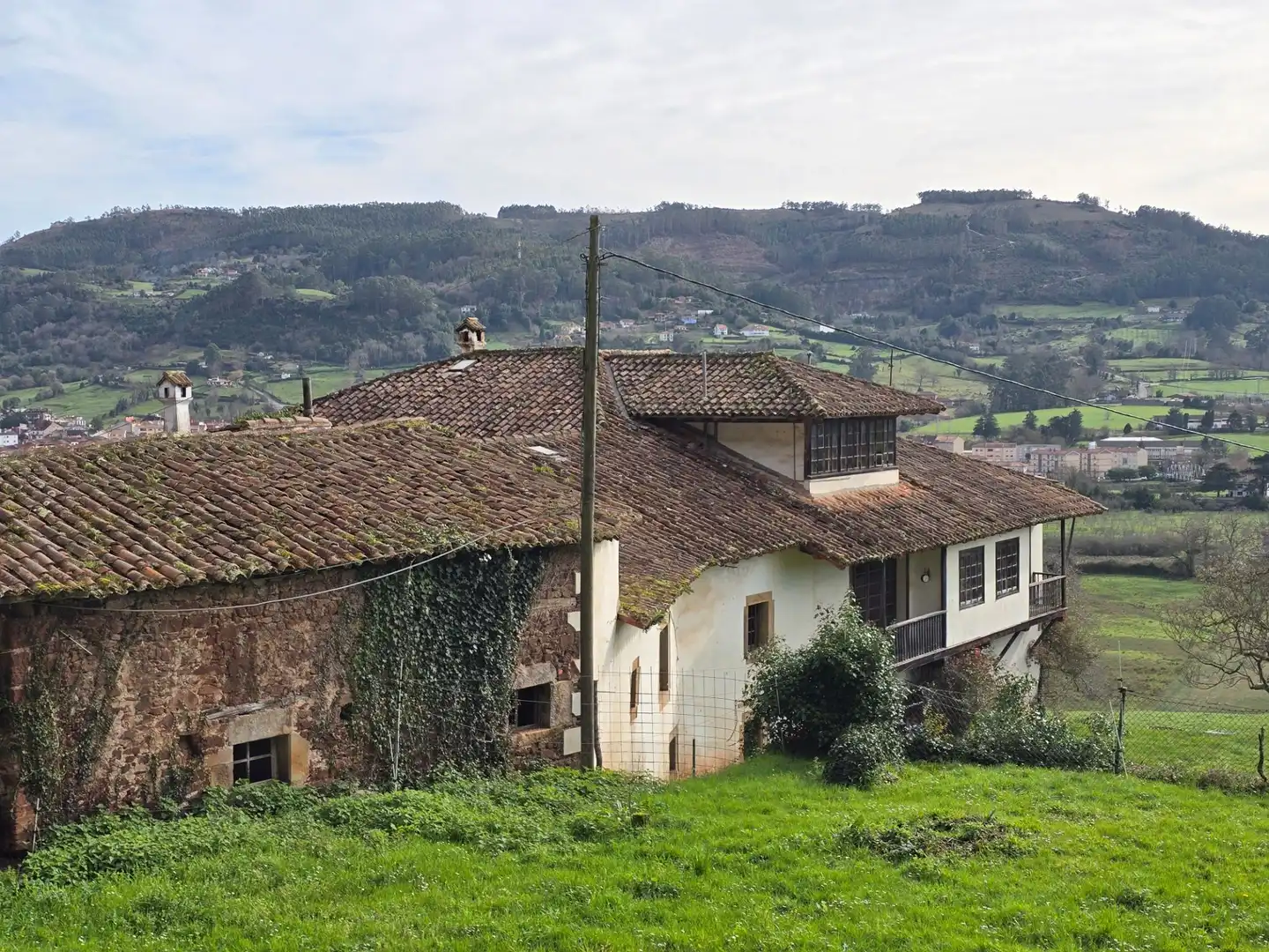 Vista exterior de Casa o chalet en venta en Villaviciosa con Calefacción y Jardín privado