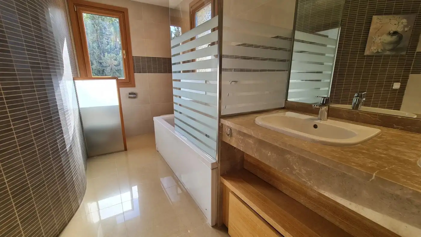 Bathroom of Houses for sale in Calvià  with Heating, Private garden and Terrace