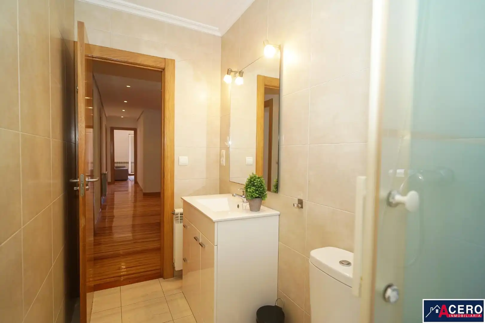 Bathroom of Flat for sale in Santander