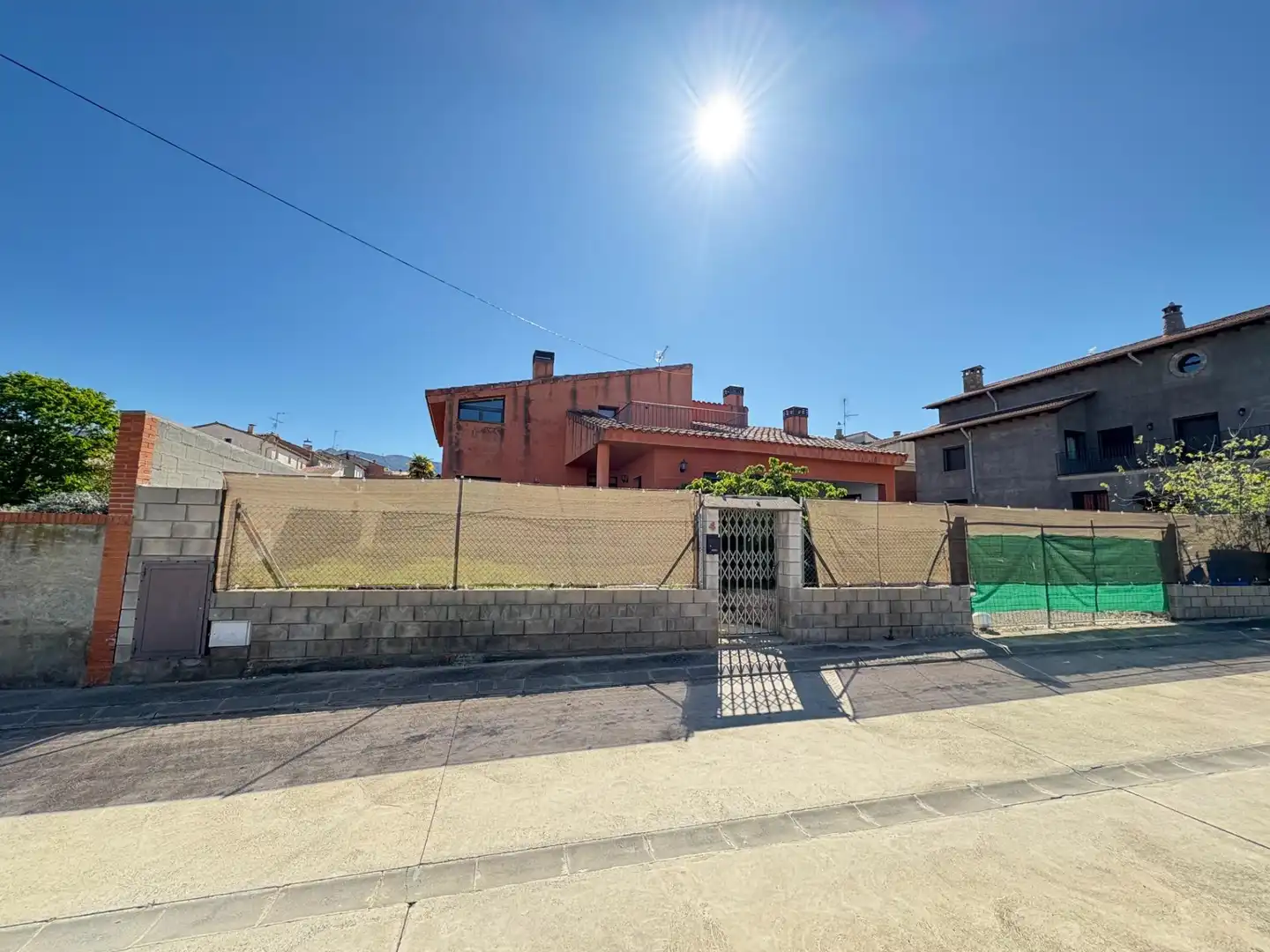 Vista exterior de Casa o xalet en venda en Estadilla amb Jardí privat