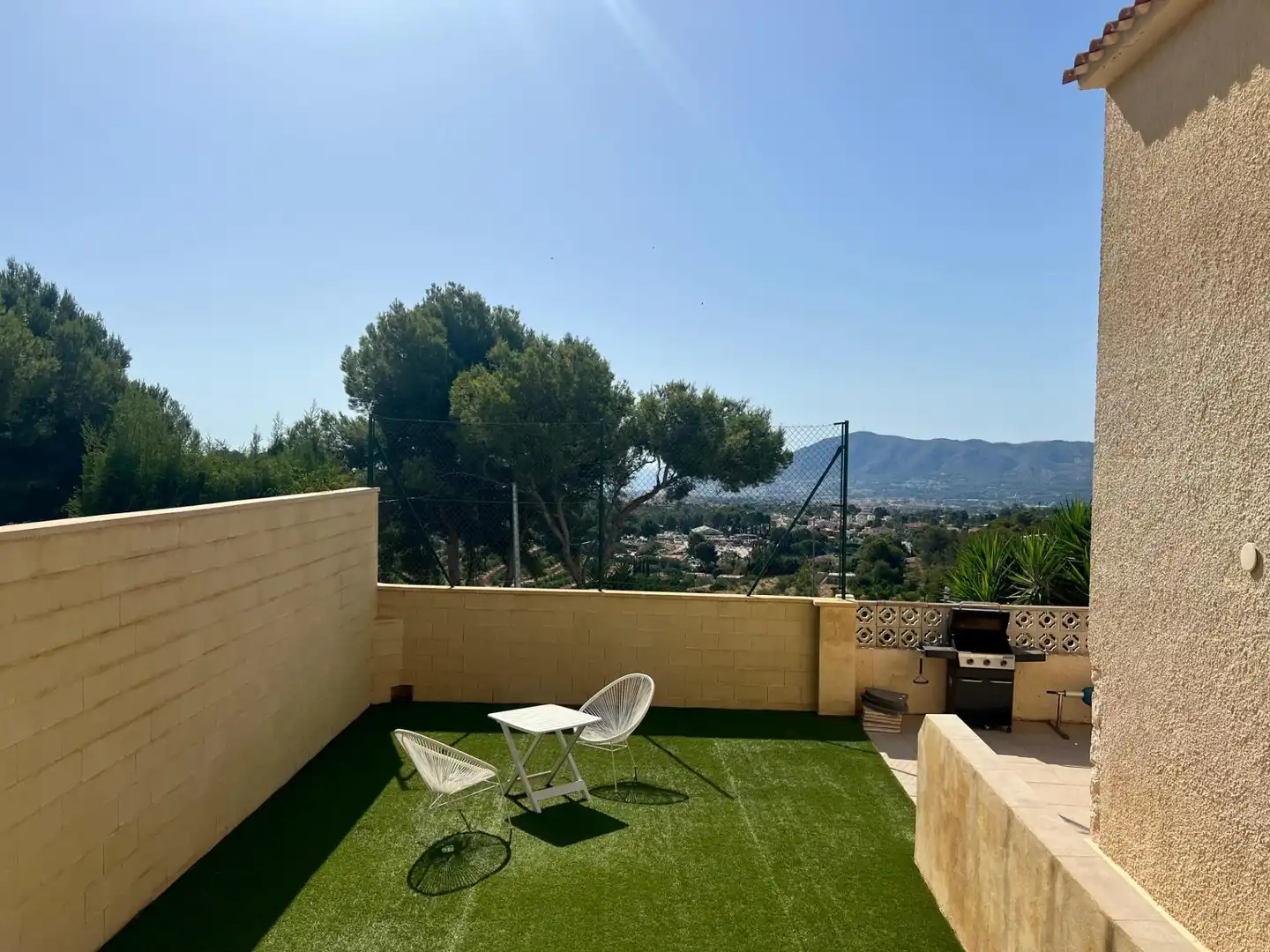 Terrace of Houses for rent in La Nucia  with Heating, Private garden and Furnished