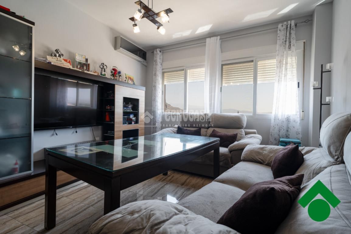 Wohnzimmer von Wohnung zum verkauf in Pinos Puente