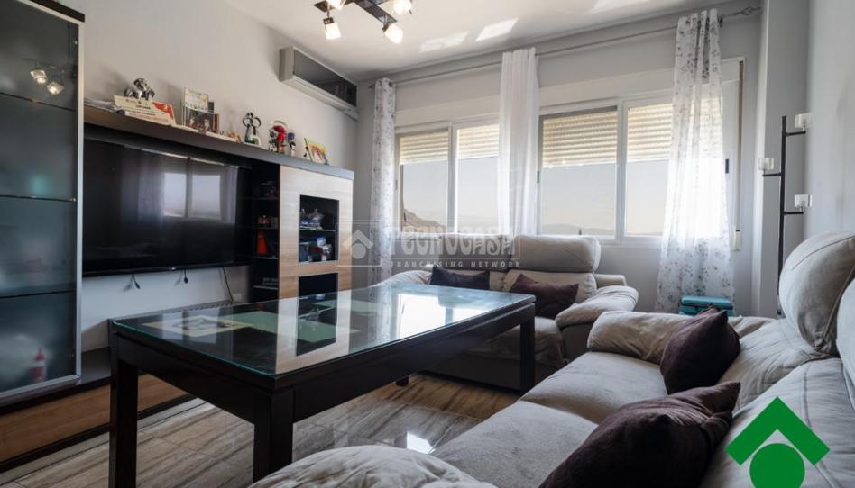Photo 1 of Flat for sale in Pinos Puente, Granada