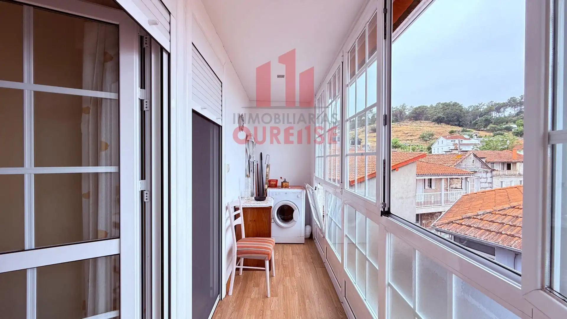 Terrassa de Casa o xalet en venda en San Cibrao das Viñas amb Terrassa i Moblat