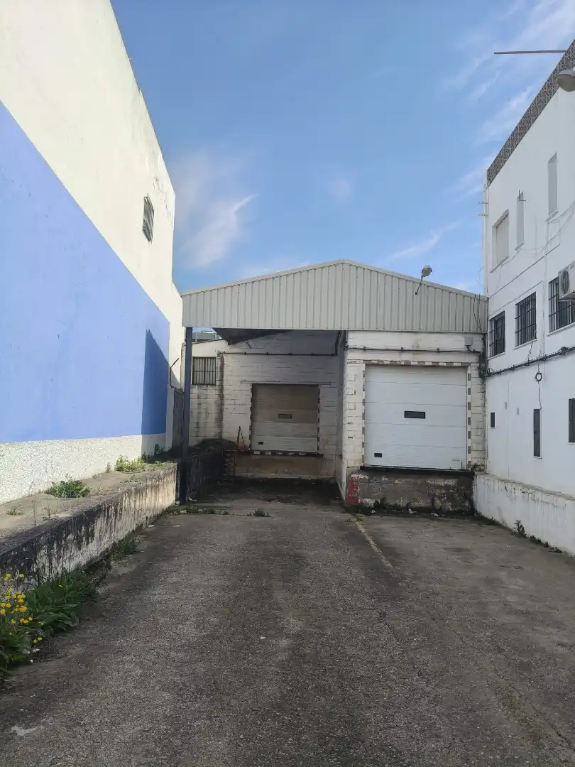 Nau industrial en venda a Avenida de Brenes 7, imagen 6