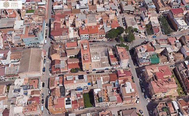 Terreno residencial en Venta en Calle Balbina Valverde en Barrio de Ciudad Jardín