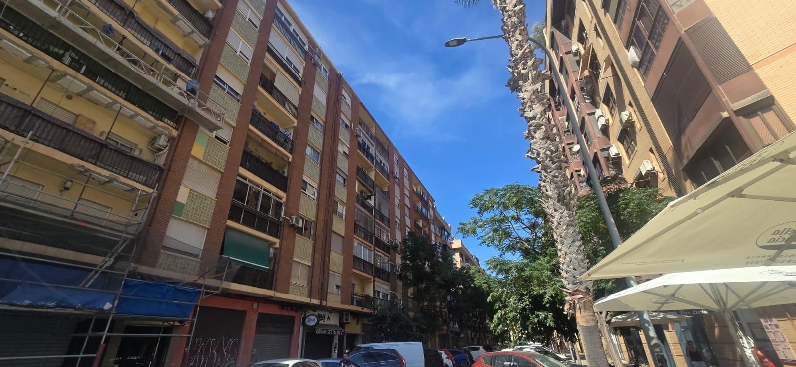 Vista exterior de Piso en venta en  Valencia Capital