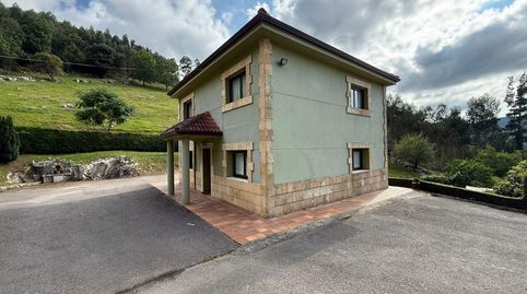 CASA CON TERRENO EN PLENA NATURALEZA