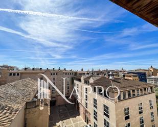 Vista exterior de Àtic de lloguer en  Palma de Mallorca amb Aire condicionat, Calefacció i Parquet