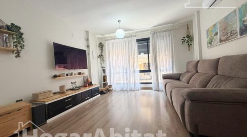 Foto 4 de Piso en venta en Calle Horta, Avenida de Abril - 9 de Octubre, Sagunto / Sagunt