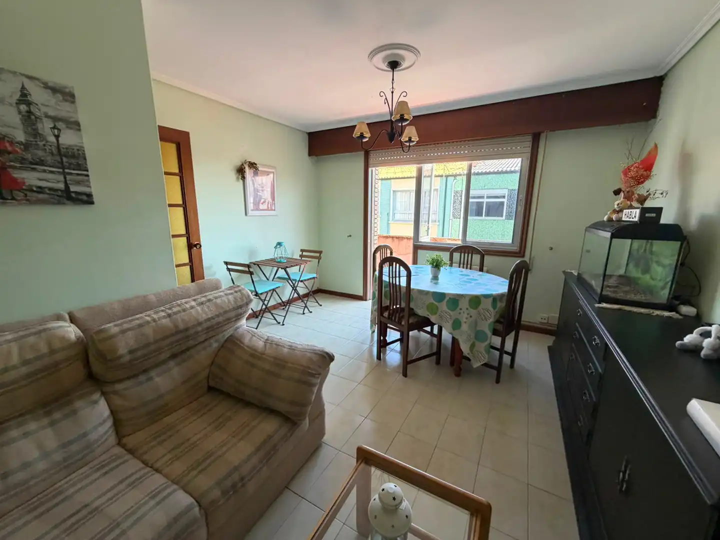 Wohnzimmer von Wohnung zum Verkauf in Ferrol mit Heizung, Terrasse und Abstellraum