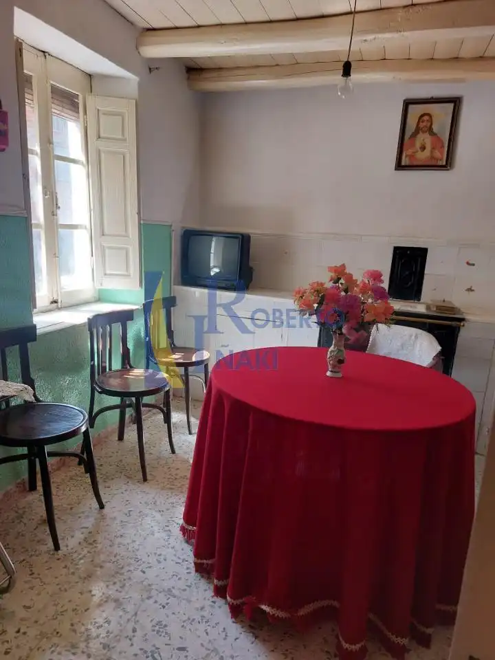 Cuina de Casa o xalet en venda en Villabraz amb Jardí privat