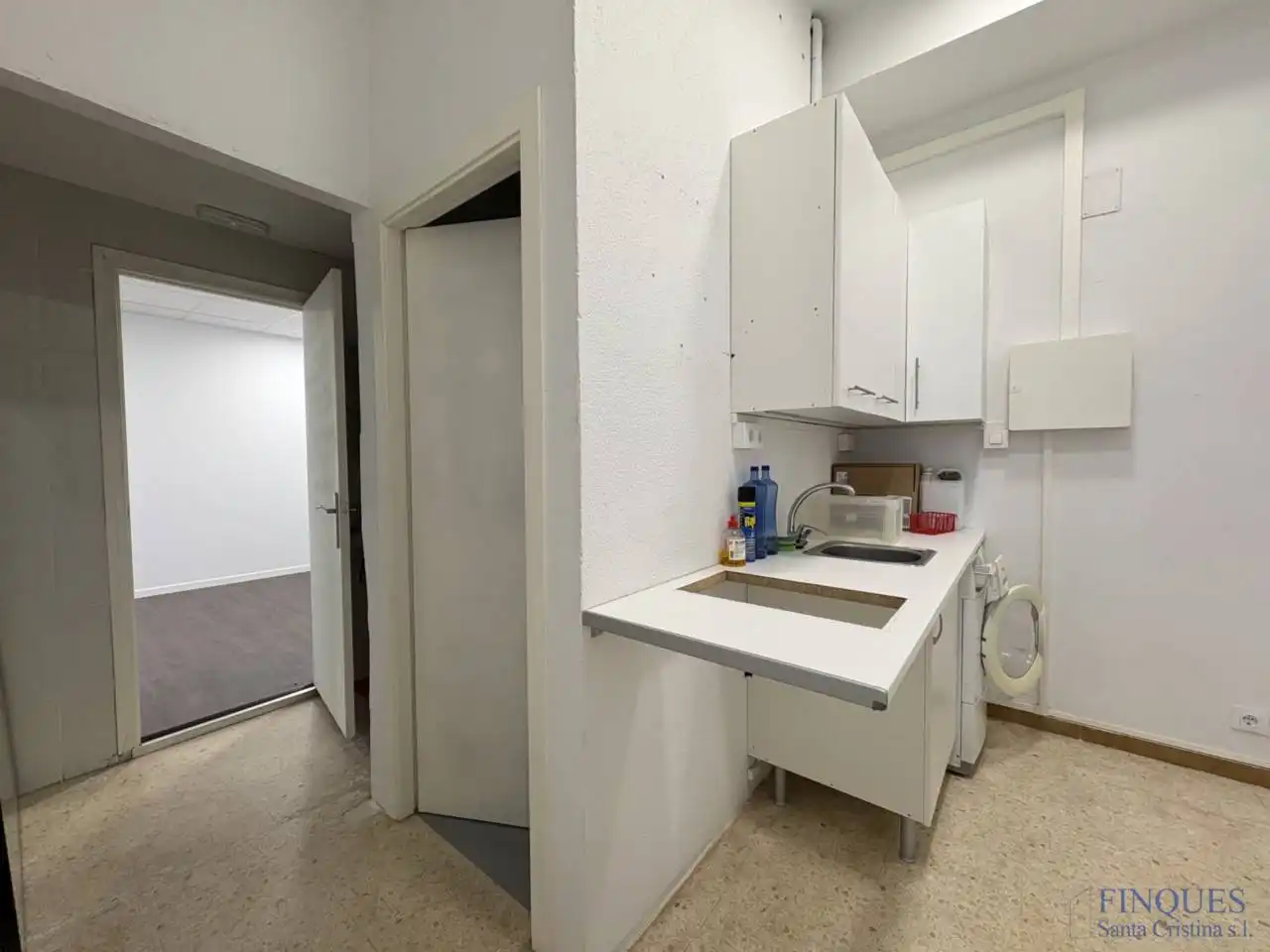 Cocina de Local de alquiler en Santa Cristina d'Aro con Aire acondicionado