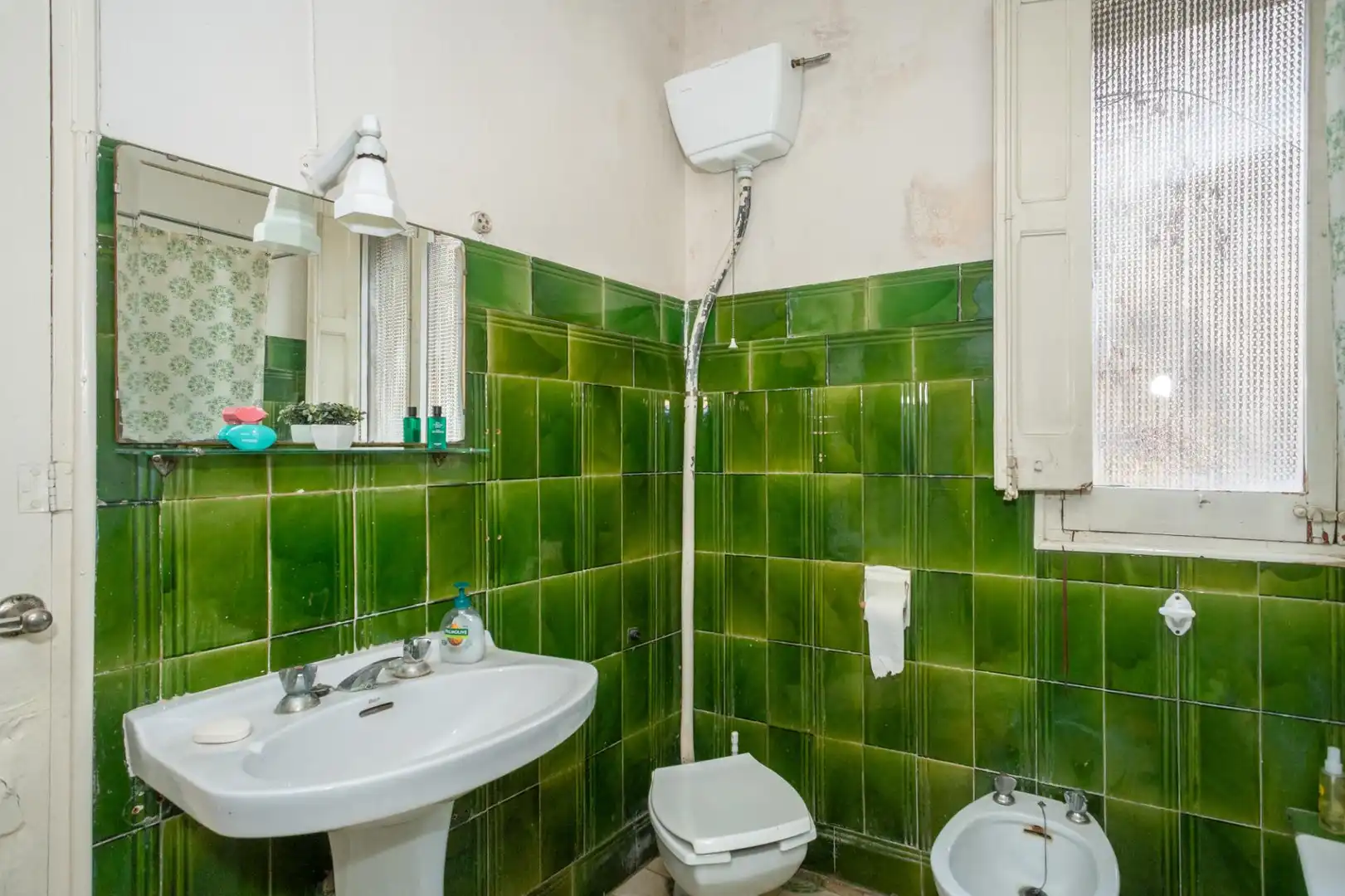 Baño de Casa o chalet en venta en Besalú con Jardín privado, Terraza y Amueblado