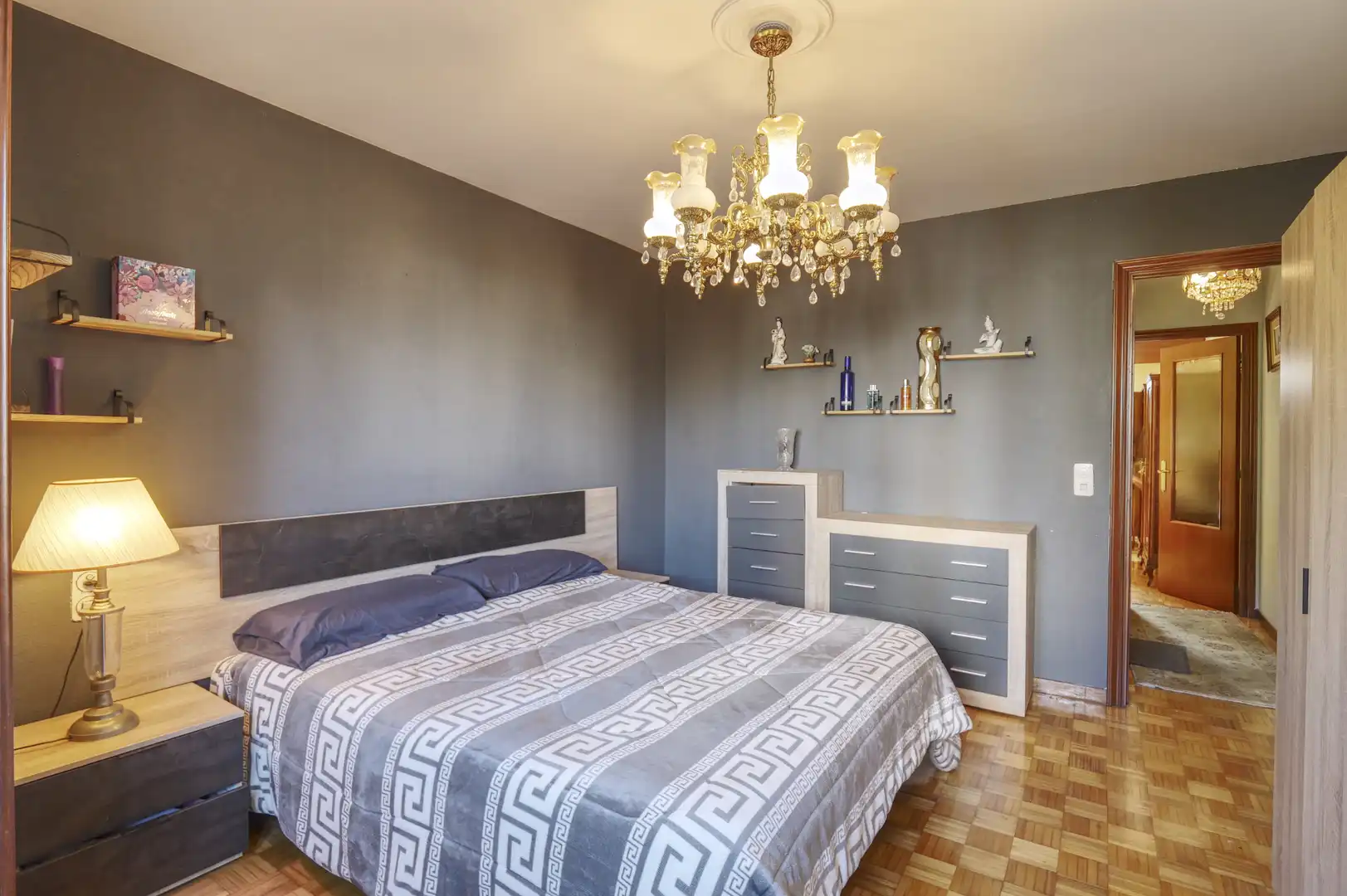 Habitación de Piso en venta en A Coruña Capital  con Calefacción, Parquet y Trastero