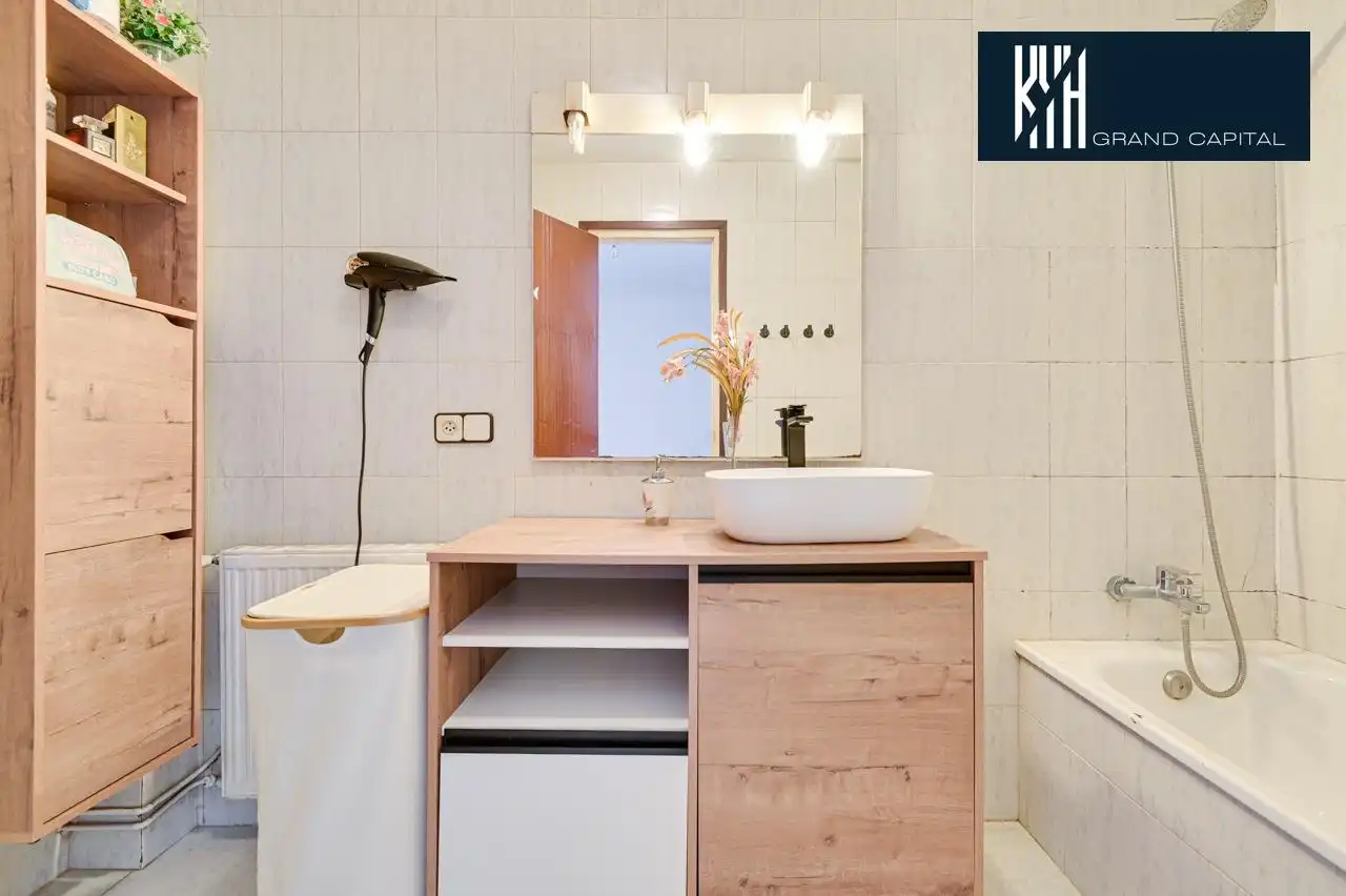 Maison mitoyenne avec terrasse à vendre à Plaça Mestre Mas i Ros, imagen 49