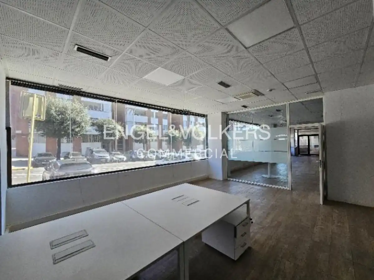 Bureau avec ascenseur à louer à Sant Joan - TV3, imagen 2