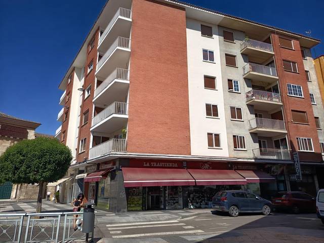 Piso en Venta en Calle de la Vera Cruz en San Pablo y Santa Marina