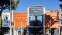 Vista exterior de Pis en venda en  Madrid Capital amb Aire condicionat, Terrassa i Balcó
