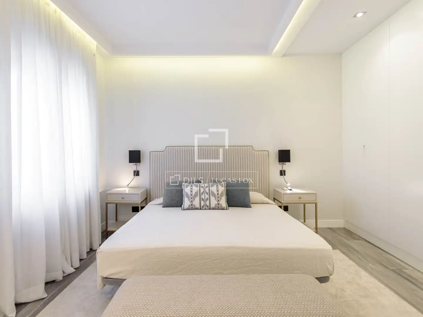 Bedroom of Flat for rent in Barrio de Salamanca