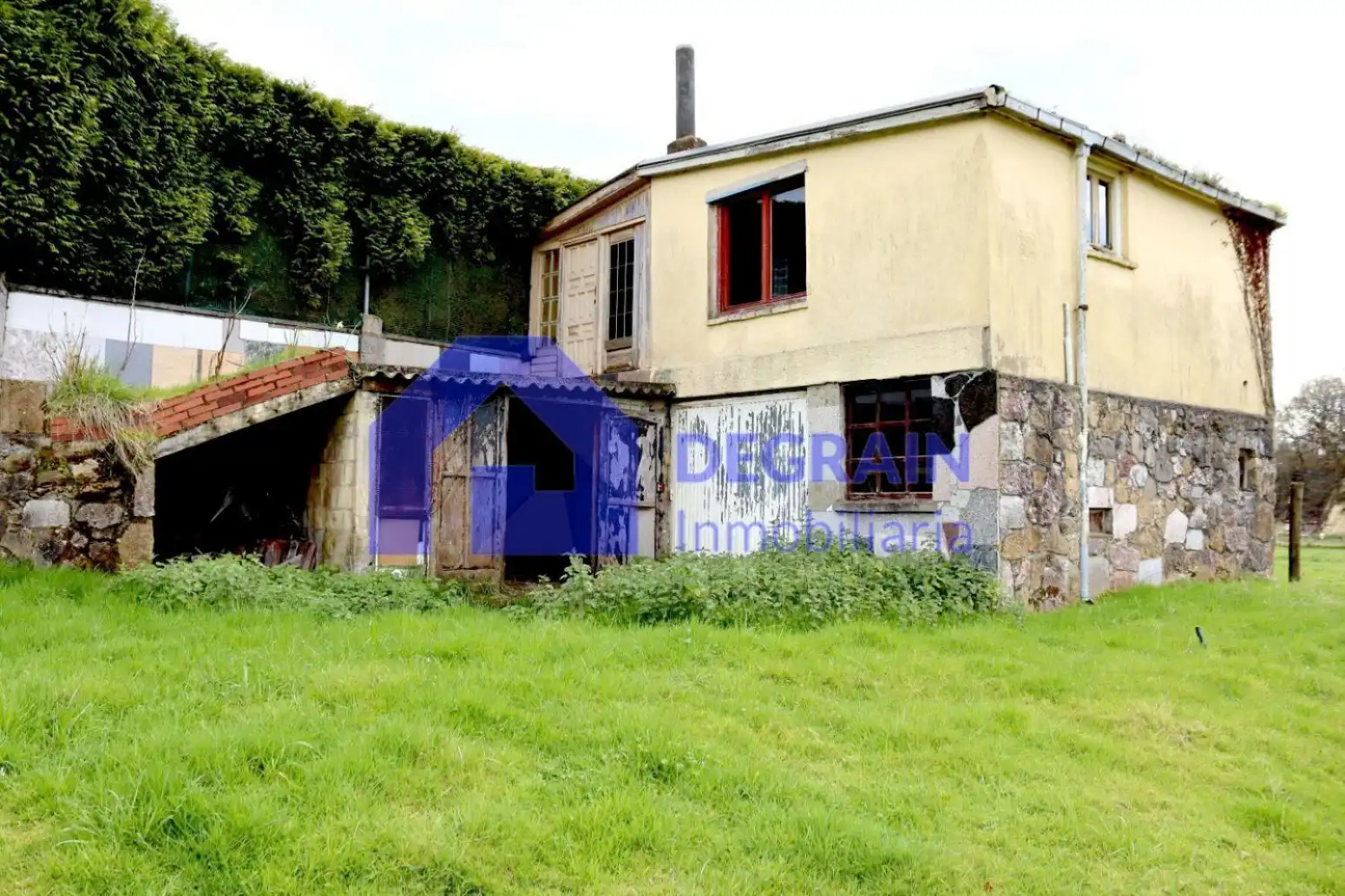 Residencial en venda en Oviedo 