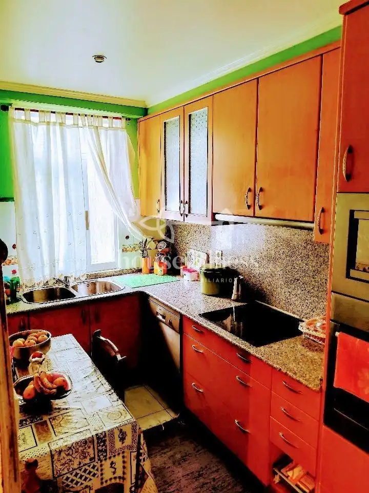 Cocina de Piso en venta en Ferrol con Amueblado